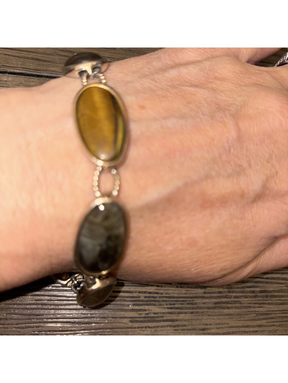 Vintage LC Marked Gold Tone Faux Tiger's Eye Oval Cabochon Link Bracelet Chunky